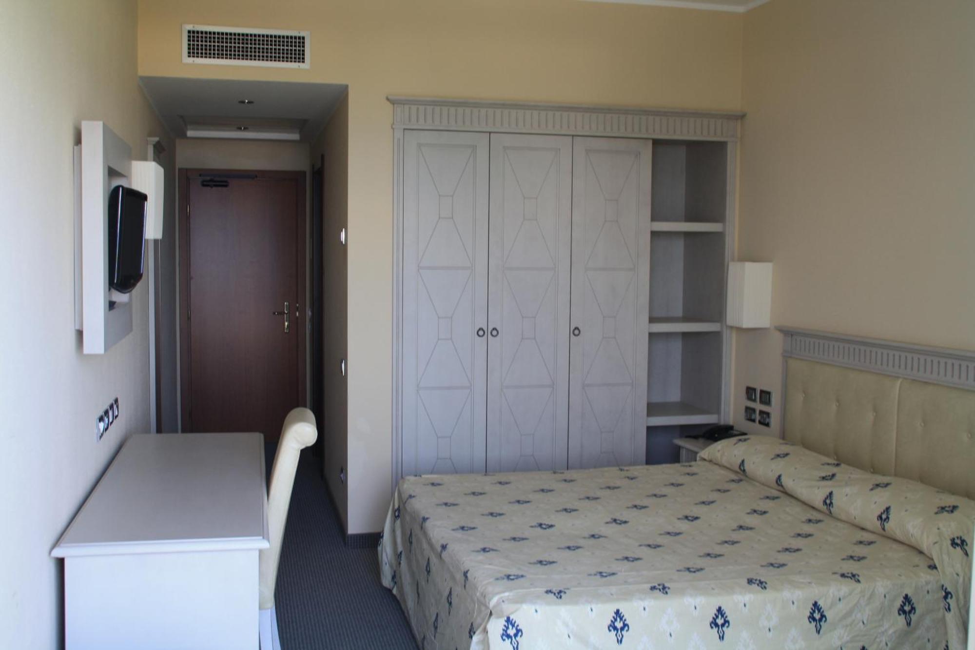Hotel Villaggio Club Altalia Brancaleone Eksteriør bilde