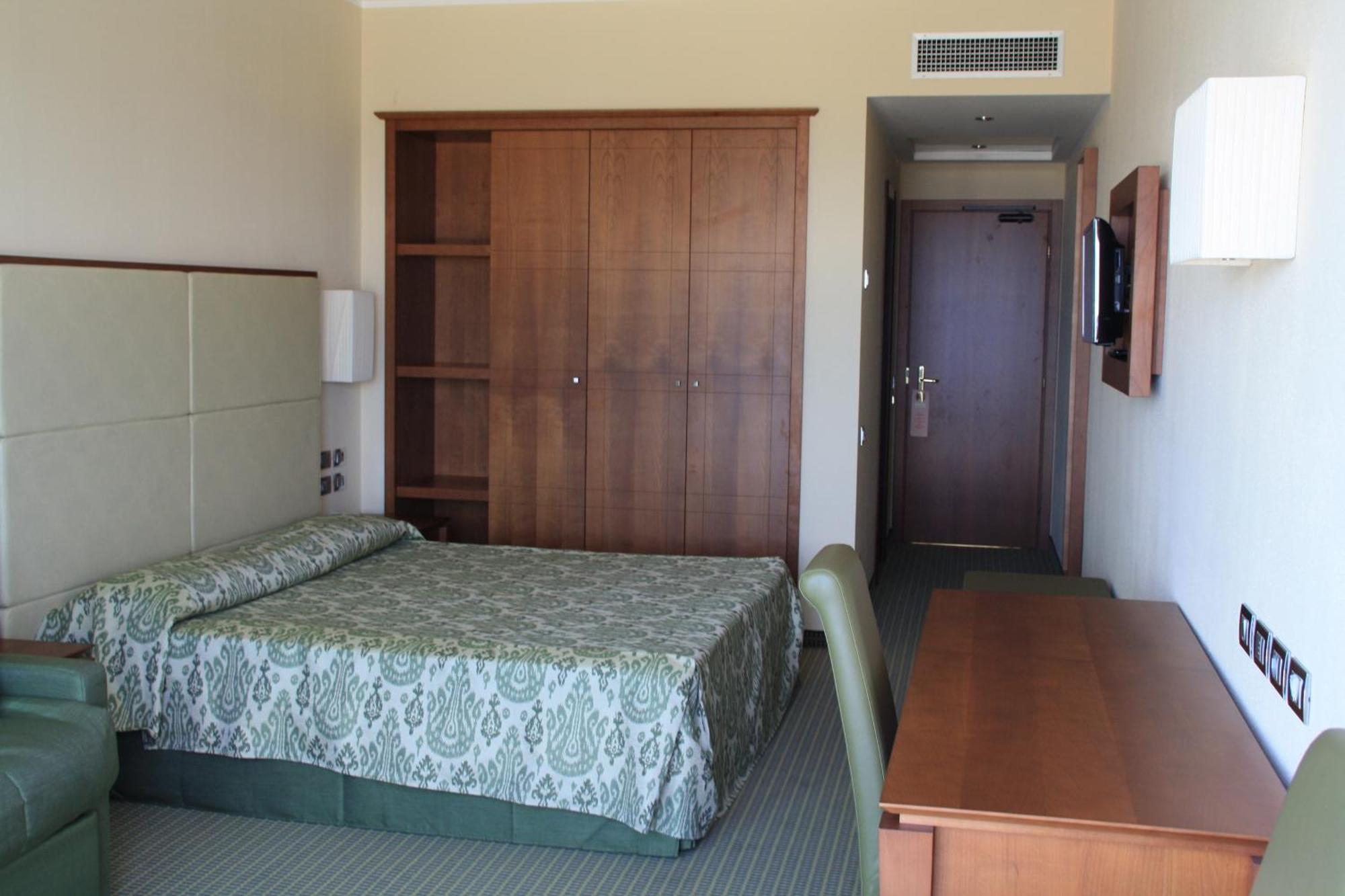 Hotel Villaggio Club Altalia Brancaleone Eksteriør bilde