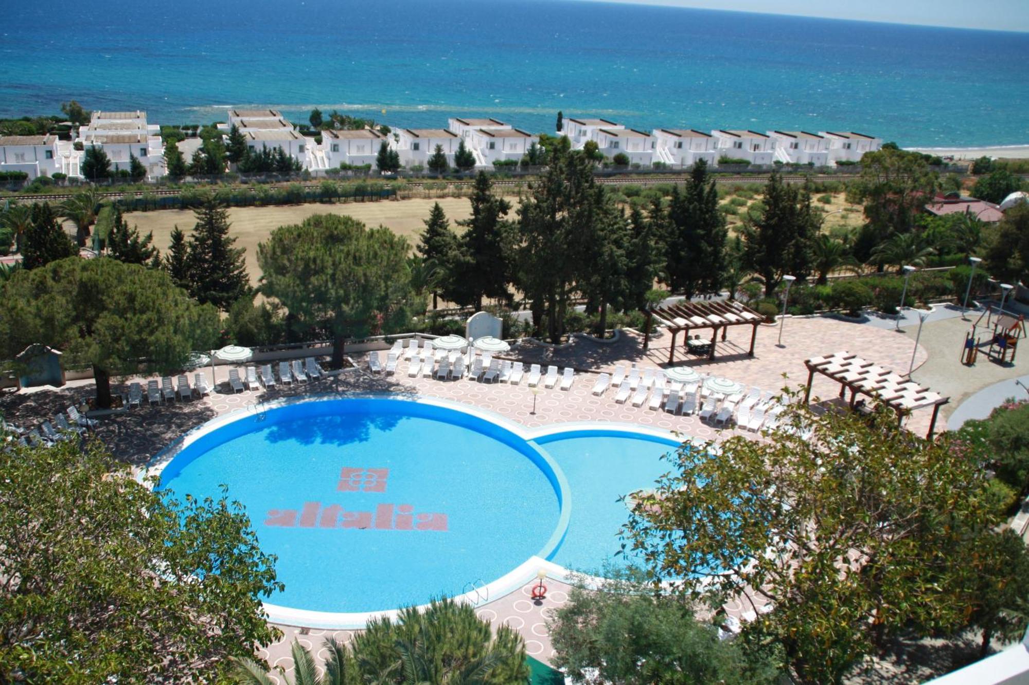 Hotel Villaggio Club Altalia Brancaleone Eksteriør bilde