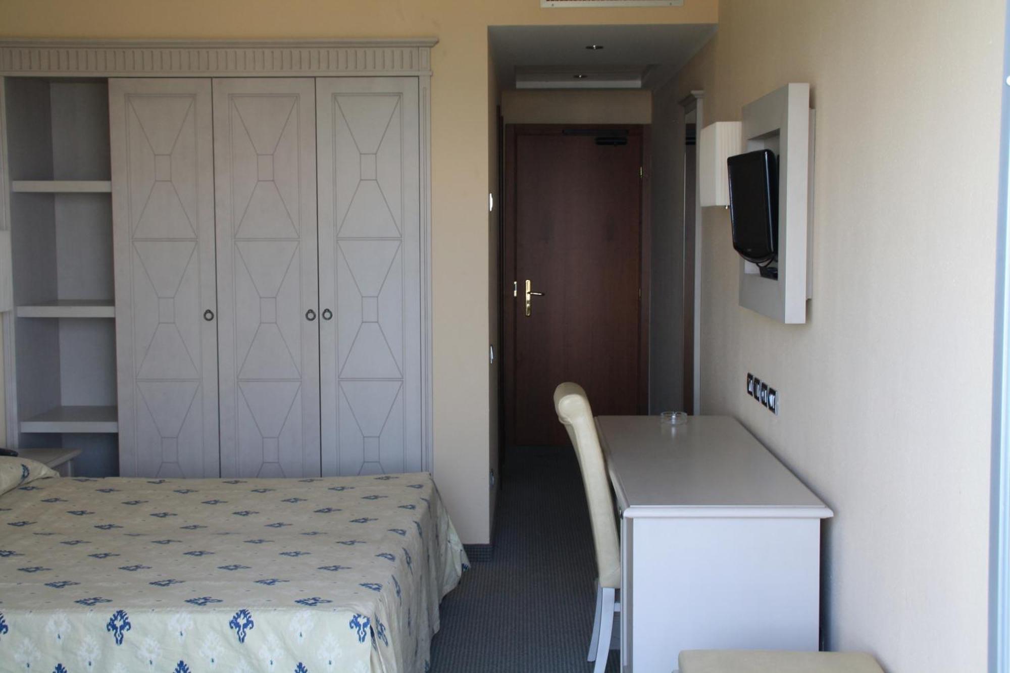 Hotel Villaggio Club Altalia Brancaleone Eksteriør bilde