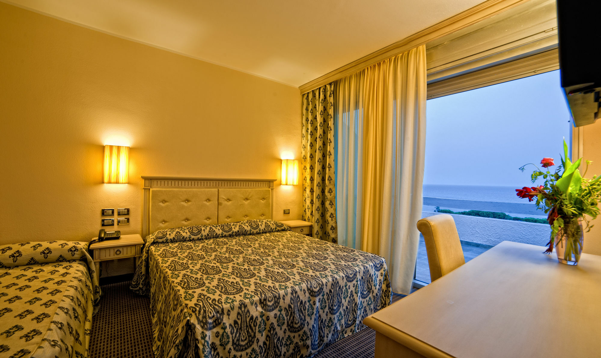Hotel Villaggio Club Altalia Brancaleone Eksteriør bilde